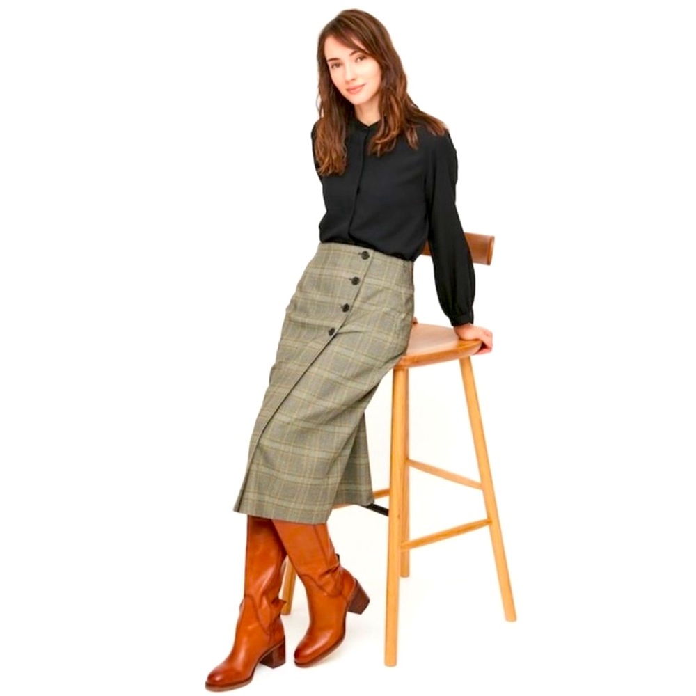 UNIQLO Side button checked wrap gray skirt